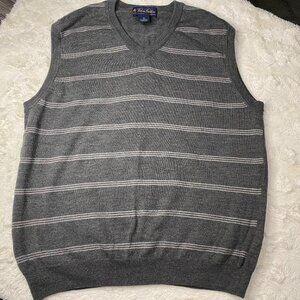 Brooks Brothers Italian Merino Wool V-Neck Sweater Vest Men's M
